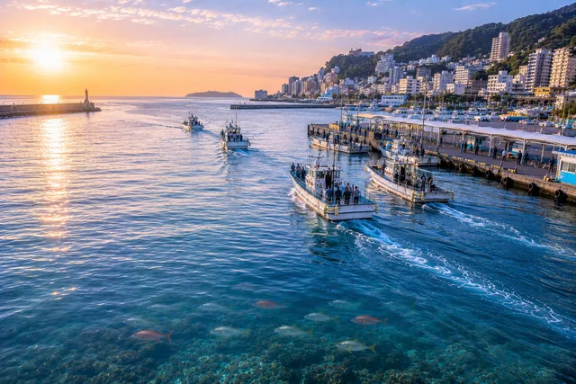 熱海港